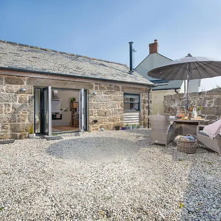 The Rest House Porthcurno Exterior photo